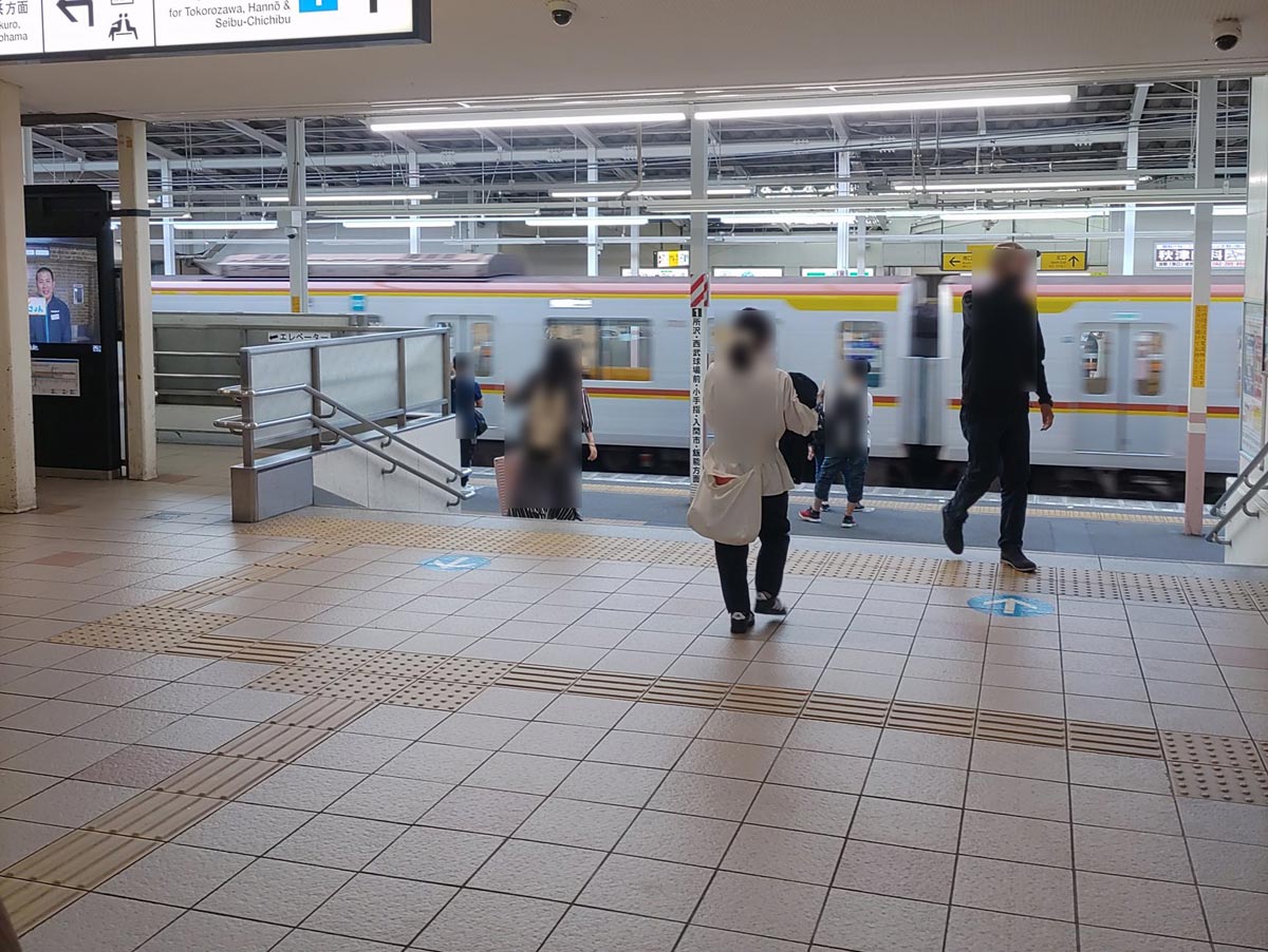 秋津駅改札内